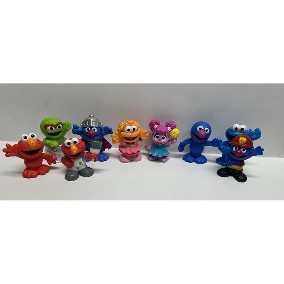 Hasbro Other - Sesame Street Workshop 9 Hasbro Hard Plastic Figures Grover Cookie Elmo Oscar